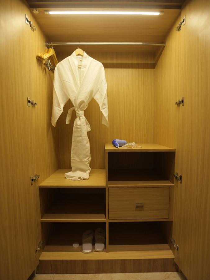 Clarks Inn Express, Dehradun Dış mekan fotoğraf